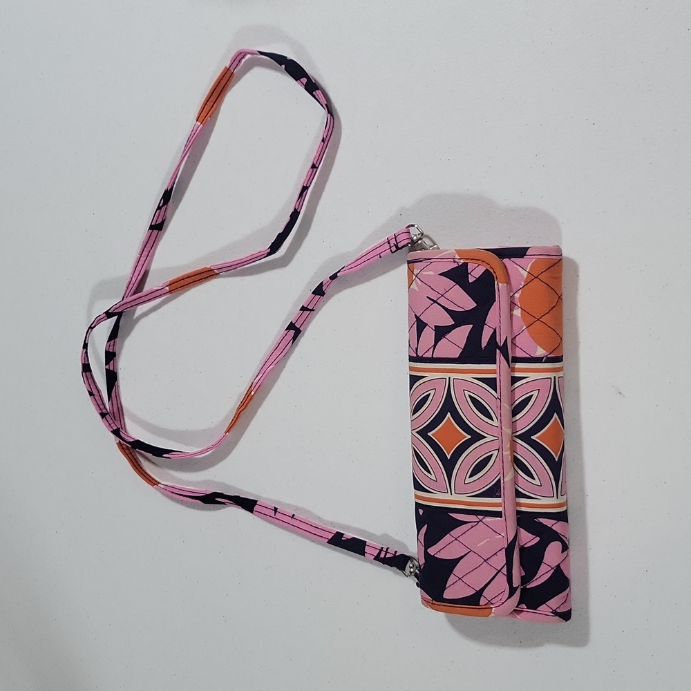 VERA BRADLEY Pink Blue LOVES ME Crossbody Trifold Wallet Purse
